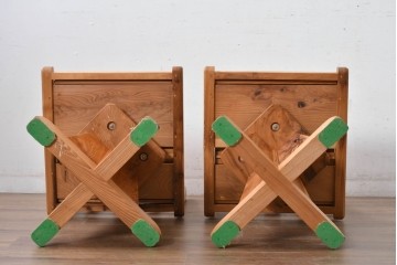 和製ビンテージ　美品　希少品　屋久杉　温もりと格調を備えた回転チェア2脚　セット定価約100万円相当　(R-084821)