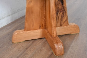 和製ビンテージ　美品　希少品　屋久杉　温もりと格調を備えた回転チェア2脚　セット定価約100万円相当　(R-084821)