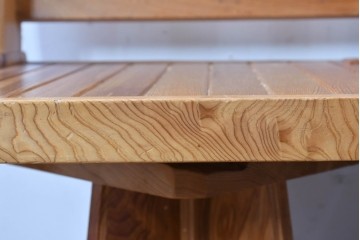 和製ビンテージ　美品　希少品　屋久杉　温もりと格調を備えた回転チェア2脚　セット定価約100万円相当　(R-084821)