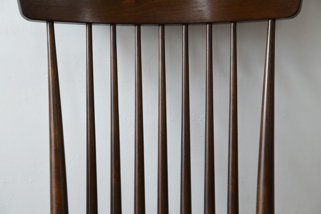 中古　美品　松本民芸家具　くつろぎの時間にぴったりなJ型ロッキングチェア　定価約24万円　(R-084822)