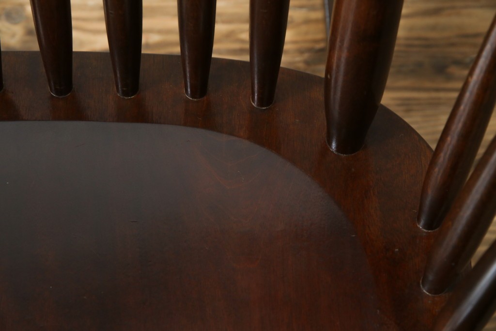 中古　美品　松本民芸家具　くつろぎの時間にぴったりなJ型ロッキングチェア　定価約24万円　(R-084822)