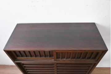 中古　美品　松本民芸家具　MA型　落ち着いた品のある佇まいが魅力的な茶タンス　定価約52万円　(R-084825)