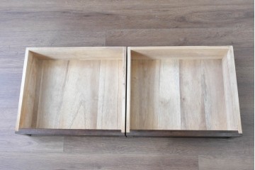 中古　美品　松本民芸家具　MA型　落ち着いた品のある佇まいが魅力的な茶タンス　定価約52万円　(R-084825)