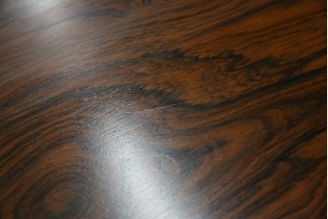 イギリスヴィンテージ　Gordon Russell(ゴードンラッセル)　ローズウッド材　重厚感と洗練を両立したサイドボード　(R-084826)