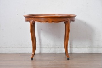 中古　美品　高級輸入家具　ビーチ材　優雅な猫脚デザインが魅力のコーヒーテーブル　定価約17万円相当　(R-084827)