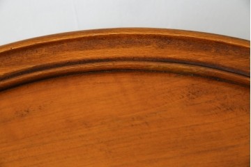 中古　美品　高級輸入家具　ビーチ材　優雅な猫脚デザインが魅力のコーヒーテーブル　定価約17万円　(R-084827)