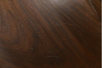 中古　希少な廃番品　吉川商事　DARGIA(ダルギア)　ローズウッド無垢材　繊細な透かし彫りが映える板座チェア　(R-084830)
