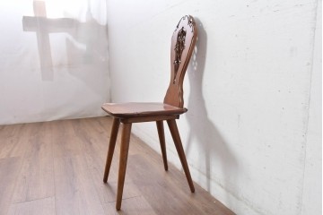 中古　希少な廃番品　吉川商事　DARGIA(ダルギア)　ローズウッド無垢材　繊細な透かし彫りが映える板座チェア　(R-084830)