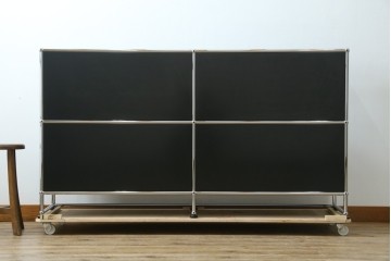 中古　スイス　USMハラー(USM Haller)　天板ガラスパネル　エクステンションドア×2　ファイリング収納付き　サイドボード　定価約38万円　(R-084831)