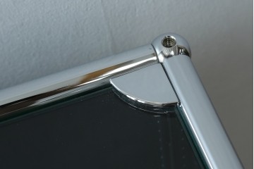 中古　スイス　USMハラー(USM Haller)　天板ガラスパネル　エクステンションドア×2　ファイリング収納付き　サイドボード　定価約38万円　(R-084831)