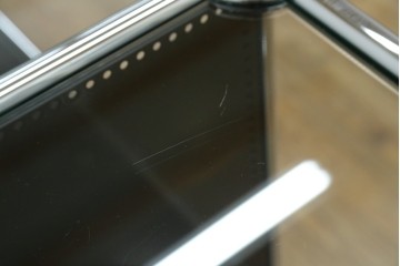 中古　スイス　USMハラー(USM Haller)　天板ガラスパネル　エクステンションドア×2　ファイリング収納付き　サイドボード　定価約38万円　(R-084831)