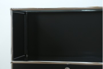 中古　スイス　USMハラー(USM Haller)　天板ガラスパネル　エクステンションドア×2　ファイリング収納付き　サイドボード　定価約38万円　(R-084831)