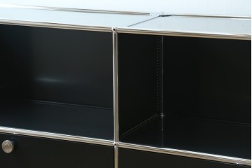 中古　スイス　USMハラー(USM Haller)　天板ガラスパネル　エクステンションドア×2　ファイリング収納付き　サイドボード　定価約38万円　(R-084831)