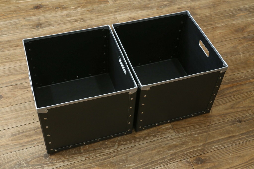 中古　スイス　USMハラー(USM Haller)　天板ガラスパネル　エクステンションドア×2　ファイリング収納付き　サイドボード　定価約38万円　(R-084831)