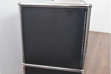 中古　スイス　USMハラー(USM Haller)　洗練された佇まいのサイドボード　定価約38万円相当　(R-084831)