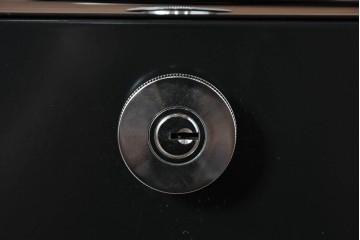 中古　スイス　USMハラー(USM Haller)　空間を美しく整えるシェルフ　定価約45万円相当　(R-084832)