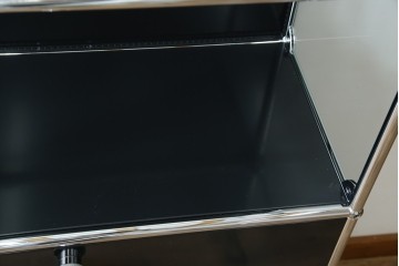 中古　スイス　USMハラー(USM Haller)　ガラスパネル　ドロップダウンドア×1　エクステンションドア×1　キャビネット　定価約45万円　(R-084832)