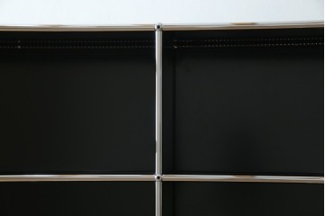 中古　スイス　USMハラー(USM Haller)　ホームオフィスにもおすすめなスッキリとしたデザインのサイドキャビネット　定価約36万円　(R-084834)