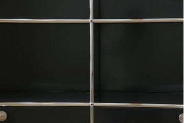 中古　スイス　USMハラー(USM Haller)　ホームオフィスにもおすすめなスッキリとしたデザインのサイドキャビネット　定価約36万円　(R-084834)