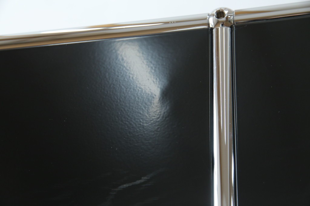 中古　スイス　USMハラー(USM Haller)　ホームオフィスにもおすすめなスッキリとしたデザインのサイドキャビネット　定価約36万円　(R-084834)