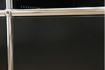 中古　スイス　USMハラー(USM Haller)　ホームオフィスにもおすすめなスッキリとしたデザインのサイドキャビネット　定価約36万円　(R-084834)