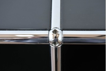 中古　スイス　USMハラー(USM Haller)　ホームオフィスにもおすすめなスッキリとしたデザインのサイドキャビネット　定価約36万円相当　(R-084834)