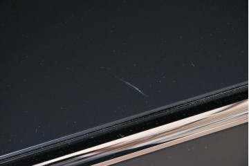 中古　スイス　USMハラー(USM Haller)　ホームオフィスにもおすすめなスッキリとしたデザインのサイドキャビネット　定価約36万円相当　(R-084834)