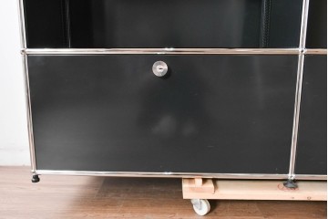 中古　スイス　USMハラー(USM Haller)　ホームオフィスにもおすすめなスッキリとしたデザインのサイドキャビネット　定価約36万円相当　(R-084834)