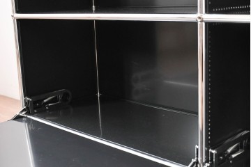 中古　スイス　USMハラー(USM Haller)　ホームオフィスにもおすすめなスッキリとしたデザインのサイドキャビネット　定価約36万円相当　(R-084834)