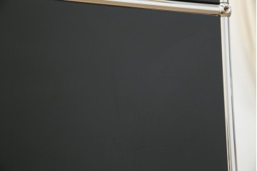 中古　スイス　USMハラー(USM Haller)　ホームオフィスにもおすすめなスッキリとしたデザインのサイドキャビネット　定価約36万円　(R-084835)