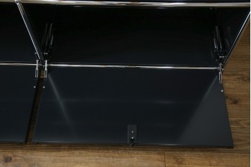 中古　スイス　USMハラー(USM Haller)　ホームオフィスにもおすすめなスッキリとしたデザインのサイドキャビネット　定価約36万円　(R-084835)