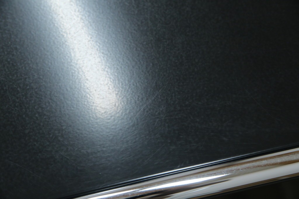 中古　スイス　USMハラー(USM Haller)　ホームオフィスにもおすすめなスッキリとしたデザインのサイドキャビネット　定価約36万円　(R-084835)