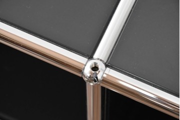 中古　スイス　USMハラー(USM Haller)　ホームオフィスにもおすすめなスッキリとしたデザインのサイドキャビネット　定価約36万円相当　(R-084835)