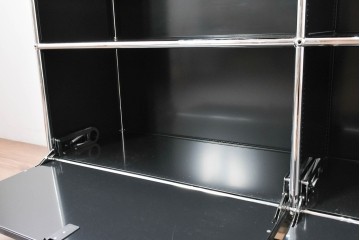 中古　スイス　USMハラー(USM Haller)　ホームオフィスにもおすすめなスッキリとしたデザインのサイドキャビネット　定価約36万円相当　(R-084835)