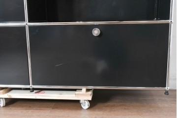 中古　スイス　USMハラー(USM Haller)　ホームオフィスにもおすすめなスッキリとしたデザインのサイドキャビネット　定価約36万円相当　(R-084835)