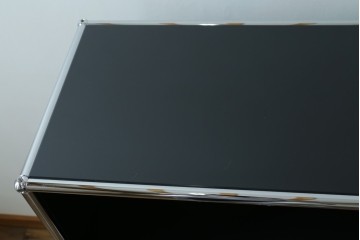 中古　スイス　USMハラー(USM Haller)　ドロップダウンドア×4　サイドボード　定価約42万4千円　(R-084836)