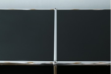 中古　スイス　USMハラー(USM Haller)　ドロップダウンドア×4　サイドボード　定価約42万4千円　(R-084836)