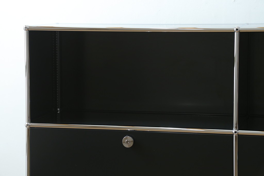 中古　スイス　USMハラー(USM Haller)　ドロップダウンドア×4　サイドボード　定価約42万4千円　(R-084836)