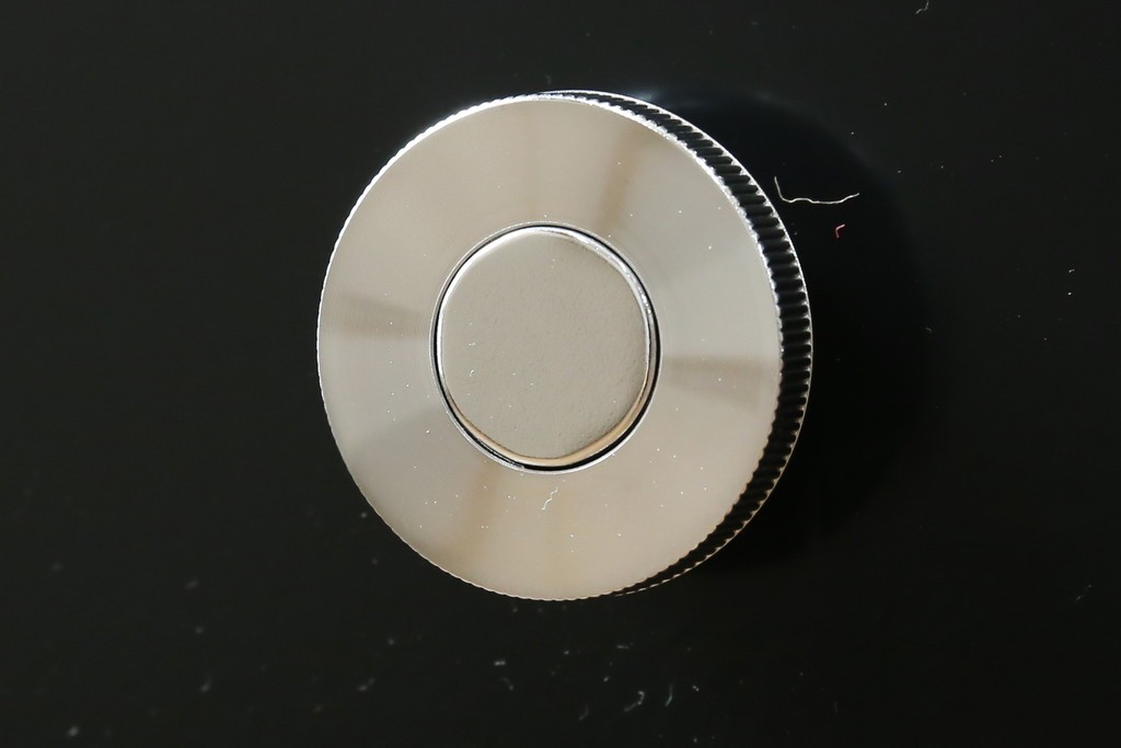 中古　スイス　USMハラー(USM Haller)　ドロップダウンドア×4　サイドボード　定価約42万4千円　(R-084836)