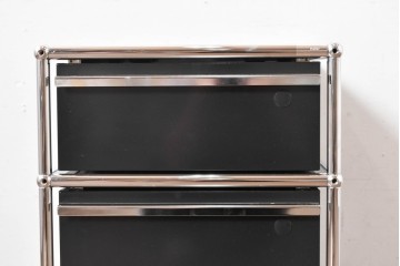 中古　スイス　USMハラー(USM Haller)　ロールボーイ(ROLLBOY)　ホームオフィスにもおすすめなスッキリとしたデザインのトレー付きデスクワゴン　定価約20万2千円相当　(R-084837)