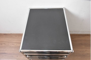 中古　スイス　USMハラー(USM Haller)　ロールボーイ(ROLLBOY)　ホームオフィスにもおすすめなスッキリとしたデザインのトレー付きデスクワゴン　定価約20万2千円相当　(R-084837)