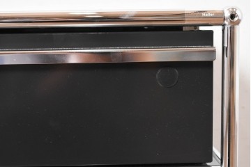 中古　スイス　USMハラー(USM Haller)　ロールボーイ(ROLLBOY)　ホームオフィスにもおすすめなスッキリとしたデザインのトレー付きデスクワゴン　定価約20万2千円相当　(R-084837)