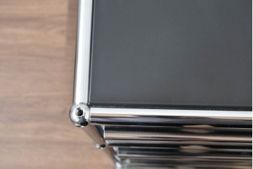 中古　スイス　USMハラー(USM Haller)　ロールボーイ(ROLLBOY)　ホームオフィスにもおすすめなスッキリとしたデザインのトレー付きデスクワゴン　定価約20万2千円相当　(R-084838)