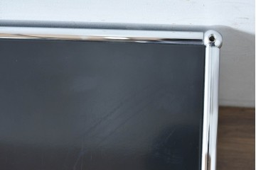 中古　スイス　USMハラー(USM Haller)　ロールボーイ(ROLLBOY)　ホームオフィスにもおすすめなスッキリとしたデザインのトレー付きデスクワゴン　定価約20万2千円相当　(R-084839)