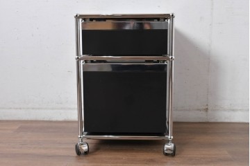 中古　スイス　USMハラー(USM Haller)　ロールボーイ(ROLLBOY)　ホームオフィスにもおすすめなスッキリとしたデザインのトレー付きデスクワゴン　定価約20万2千円相当　(R-084839)