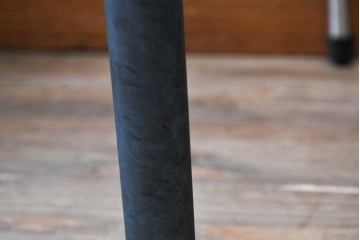 中古　美品　スイス　ヴィトラ(Vitra.)社　ドイツ製　メダスリムシリーズ　クローム仕上げの高級ライン　アームレスト付きチェア2脚セット　定価(2脚合計)約20万円　(R-084840)