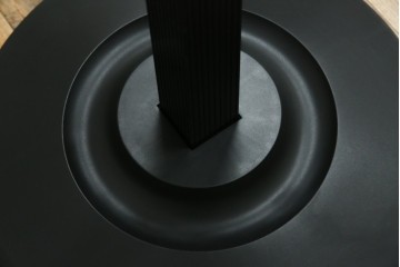 中古　美品　Cassinaixc.(カッシーナイクスシー)取り扱い　イタリア　カルテル(Kartell)　ミケーレ・デ・ルッキ(MICHELE DE LUCCHI)デザイン　セグメンティ(SEGMENTI )5160　傘ホルダー付きポールハンガー　定価約5万円　(R-084841)