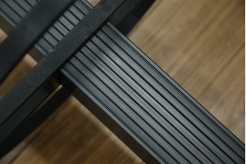 中古　美品　Cassinaixc.(カッシーナイクスシー)取り扱い　イタリア　カルテル(Kartell)　ミケーレ・デ・ルッキ(MICHELE DE LUCCHI)デザイン　セグメンティ(SEGMENTI )5160　傘ホルダー付きポールハンガー　定価約5万円　(R-084841)