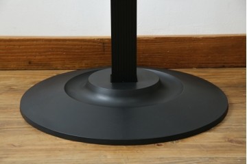 中古　美品　Cassinaixc.(カッシーナイクスシー)取り扱い　イタリア　カルテル(Kartell)　ミケーレ・デ・ルッキ(MICHELE DE LUCCHI)デザイン　セグメンティ(SEGMENTI )5160　傘ホルダー付きポールハンガー　定価約5万円　(R-084841)