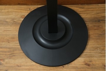 中古　美品　Cassinaixc.(カッシーナイクスシー)取り扱い　イタリア　カルテル(Kartell)　ミケーレ・デ・ルッキ(MICHELE DE LUCCHI)デザイン　セグメンティ(SEGMENTI )5160　傘ホルダー付きポールハンガー　定価約5万円　(R-084841)